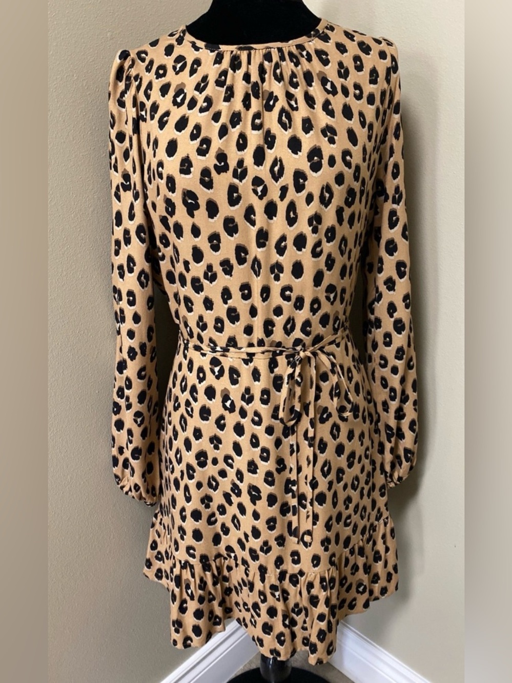 a new day Tan and Black Leopard-Print Long-Sleeve Tie-Waist Dress